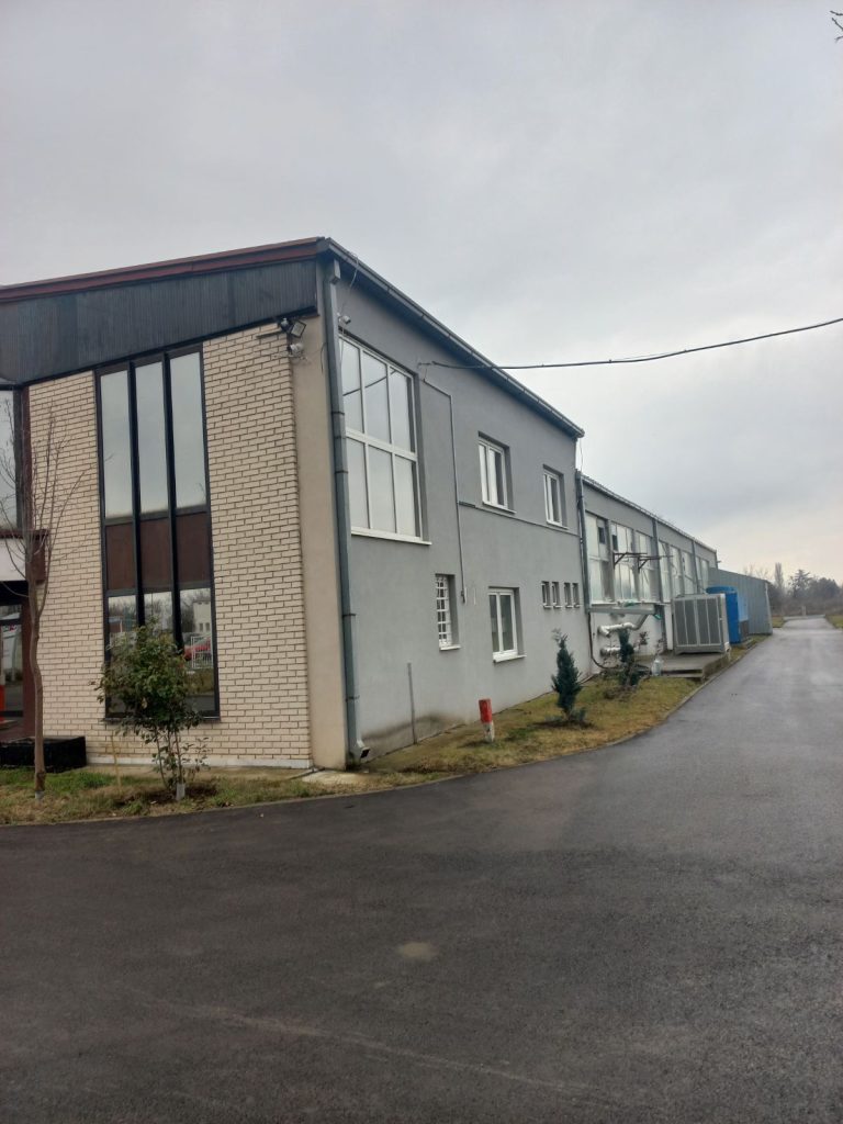 IMG 24e576ddeedeb36b95a6be35eb9c2fce V